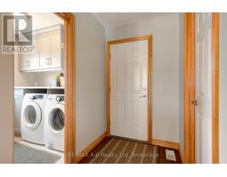 194 STATION ROAD - 15