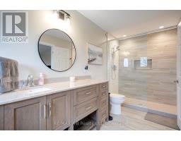 194 STATION ROAD - 20