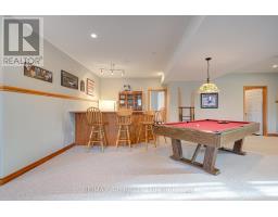 194 STATION ROAD - 32