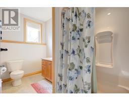 194 STATION ROAD - 36