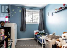 24 - 91 AVONWOOD DRIVE - 25