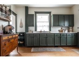 211 QUEEN STREET W - 11