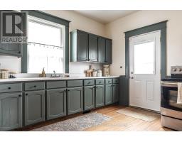 211 QUEEN STREET W - 12