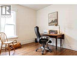 211 QUEEN STREET W - 23