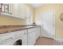 28 NORTH POINTE DRIVE - 16