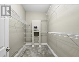 28 NORTH POINTE DRIVE - 27