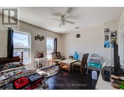 587 INGERSOLL AVENUE - 16