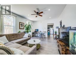 587 INGERSOLL AVENUE - 34