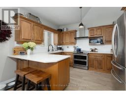 338 DELAMERE AVENUE - 14