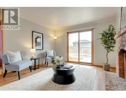 90 WINDEMERE CRESCENT - 23