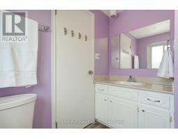 90 WINDEMERE CRESCENT - 27