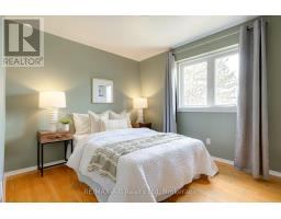 90 WINDEMERE CRESCENT - 30