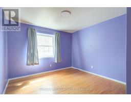 90 WINDEMERE CRESCENT - 32