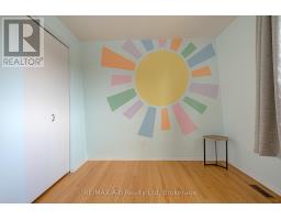 90 WINDEMERE CRESCENT - 35