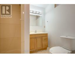 90 WINDEMERE CRESCENT - 43