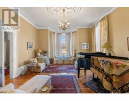 131 HURON STREET - 11