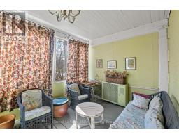 131 HURON STREET - 21