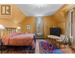 131 HURON STREET - 24