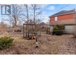 131 HURON STREET - 37