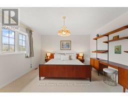 31 - 30 ANN STREET - 25