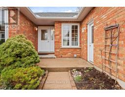 31 - 30 ANN STREET - 4