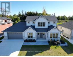 8 THIMBLEWEED DRIVE - 1