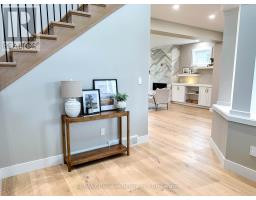 8 THIMBLEWEED DRIVE - 8