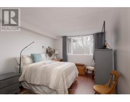 22 ST ANDREW STREET N - 12