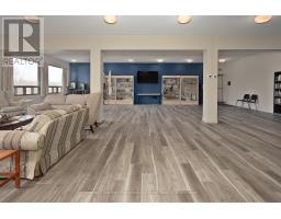 22 ST ANDREW STREET N - 16