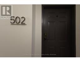 22 ST ANDREW STREET N - 4