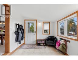 140 RATTENBURY STREET W - 22