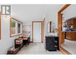 140 RATTENBURY STREET W - 23