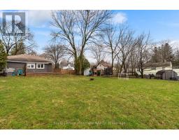 140 RATTENBURY STREET W - 32