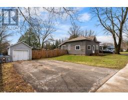 140 RATTENBURY STREET W - 35