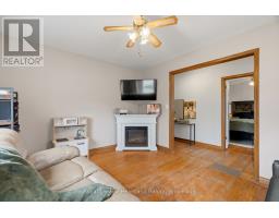 140 RATTENBURY STREET W - 8