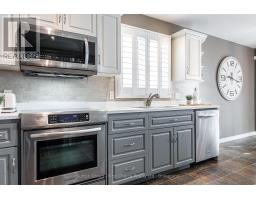 74 RUTHERFORD DRIVE - 13