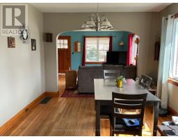 148 WELLINGTON STREET - 17