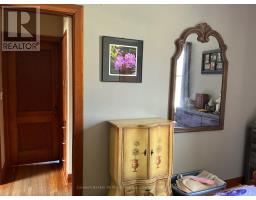 148 WELLINGTON STREET - 20