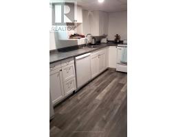 148 WELLINGTON STREET - 31