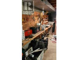 148 WELLINGTON STREET - 32