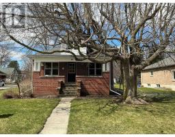 148 WELLINGTON STREET - 5