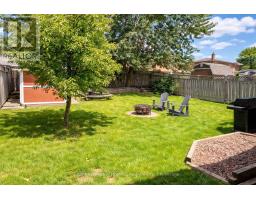 79 HAZELWOOD CRESCENT - 14