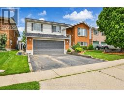 79 HAZELWOOD CRESCENT - 2