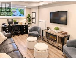 79 HAZELWOOD CRESCENT - 9