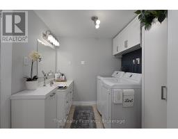 134 WELL STREET - 25