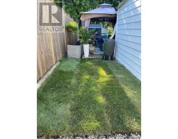 134 WELL STREET - 43