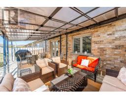 291 BAMFORD DRIVE - 38