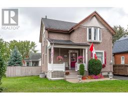 141 PERTH STREET - 3