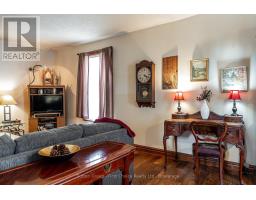 141 PERTH STREET - 9