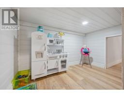 114 TIMBER TRAIL ROAD - 25